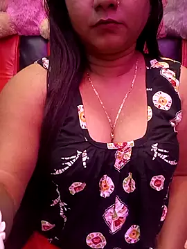 Snapshot of ella_mariya chatting on 02/10/26, 06:12 ella mariya online show from 02/10/26, 06:12