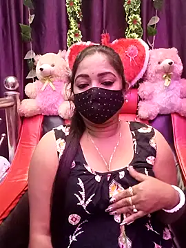 Snapshot of ella_mariya chatting on 02/12/26, 06:14 ella mariya online show from 02/12/26, 06:14