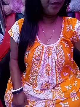 Snapshot of ella_mariya chatting on 02/17/26, 01:57 ella mariya online show from 02/17/26, 01:57