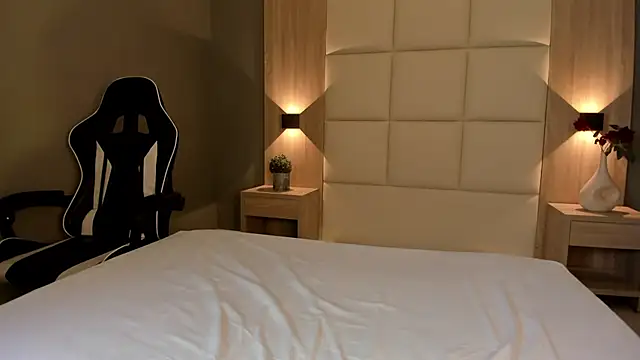 Snapshot of caro03x chatting on 03/22/25, 05:06 caro03x online show from 03/22/25, 05:06