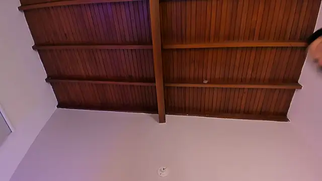 Snapshot of Salomesimos1 chatting on 01/13/25, 05:12 Salomesimos1 online show from 01/13/25, 05:12