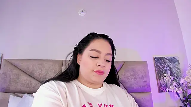 Snapshot of Salomesimos1 chatting on 01/27/25, 05:15 Salomesimos1 online show from 01/27/25, 05:15