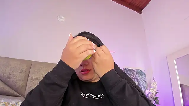 Snapshot of Salomesimos1 chatting on 02/05/25, 01:22 Salomesimos1 online show from 02/05/25, 01:22