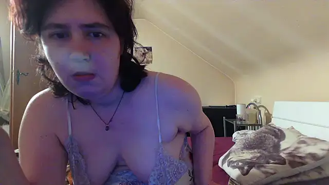 SexyLucie2024 online show from 11/11/25, 05:51