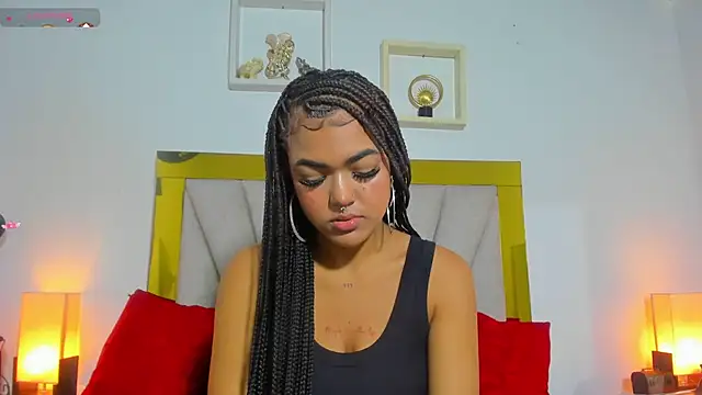 vahiolet fuentes online show from 12/12/24, 03:10