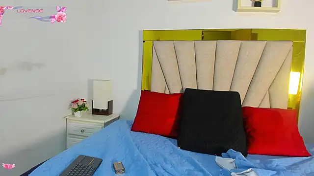 vahiolet fuentes online show from 11/13/25, 03:05