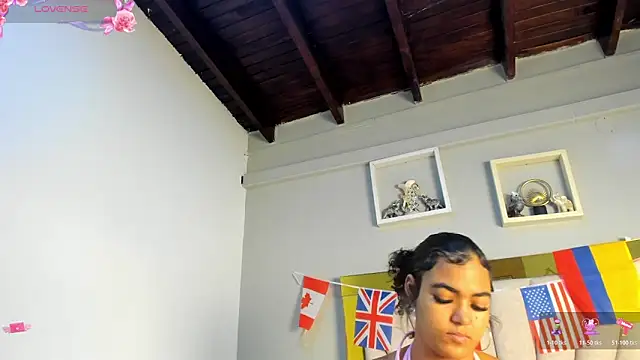 Snapshot of vahiolet_fuentes chatting on 07/01/26, 03:08 vahiolet fuentes online show from 07/01/26, 03:08