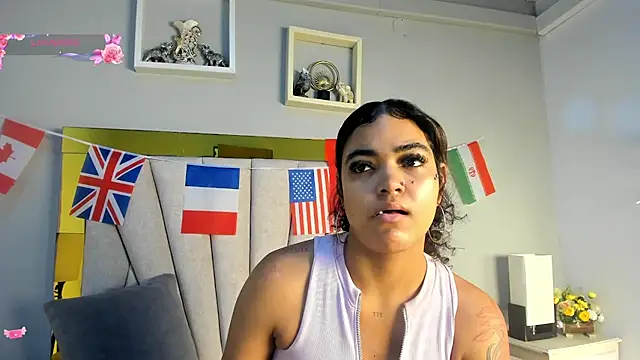 Snapshot of vahiolet_fuentes chatting on 07/02/26, 03:17 vahiolet fuentes online show from 07/02/26, 03:17