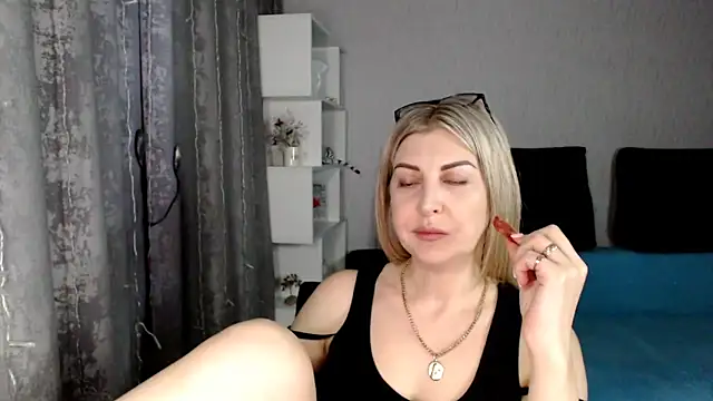 Amelia Harper online show from 03/13/25, 02:44