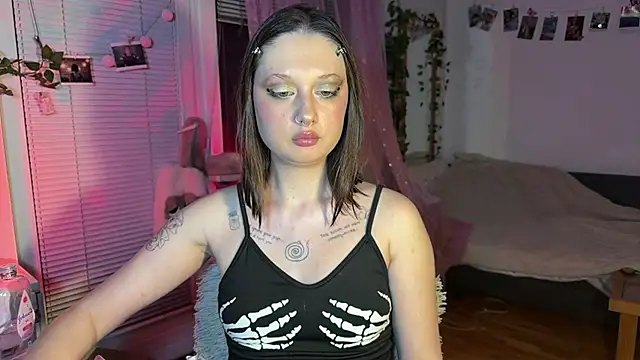 Jenny darling love online show from 05/12/26, 08:06