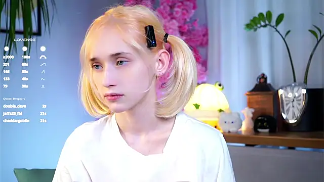 EdlinHargus online show from 03/20/25, 06:41