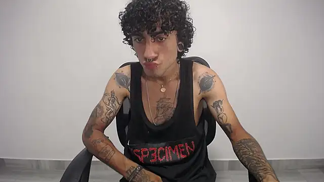 present the magic online show from 01/27/25, 01:16