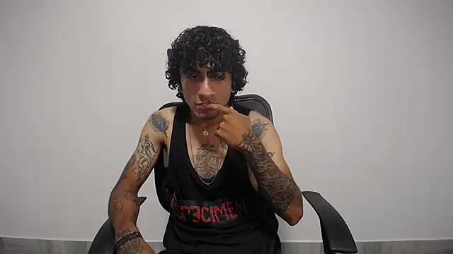 present the magic online show from 02/01/25, 11:37