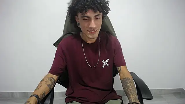 present the magic online show from 02/20/25, 04:50