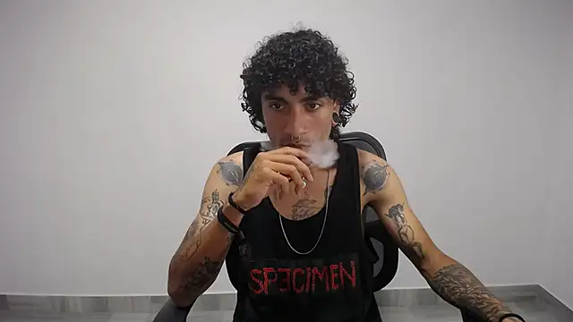 present the magic online show from 03/11/25, 04:54