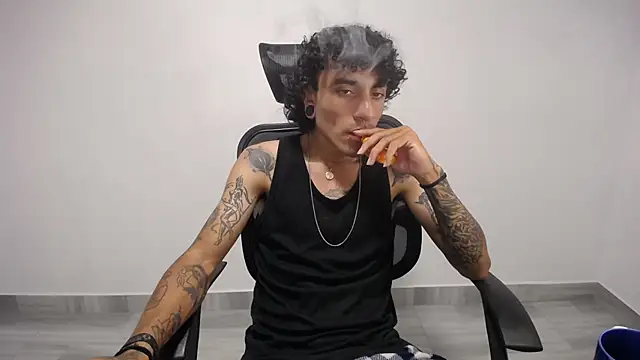 present the magic online show from 03/13/25, 01:10