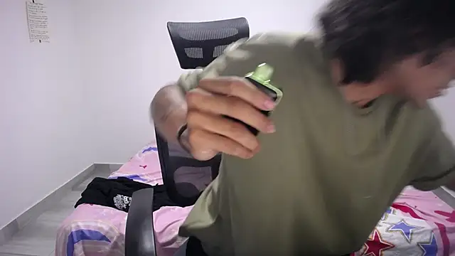 present the magic online show from 09/25/25, 05:55