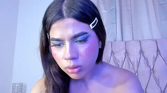 Snapshot of Ashley_piinkk_ chatting on 02/07/25, 02:47 Ashley piinkk  online show from 02/07/25, 02:47