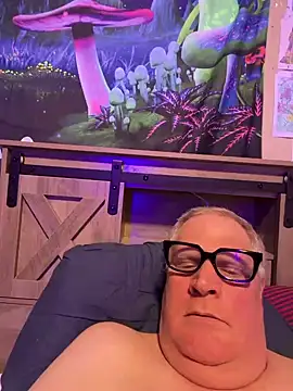 Snapshot of Mimmoromeo1973 chatting on 01/15/26, 03:33 Mimmoromeo1973 online show from 01/15/26, 03:33