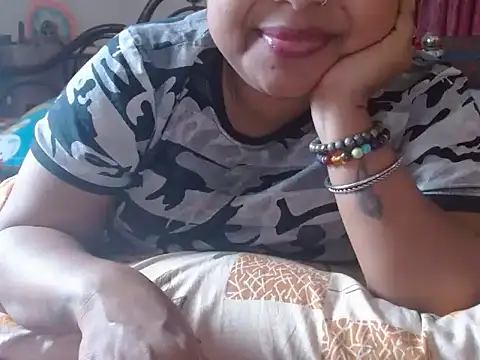 Snapshot of TASHa009 chatting on 03/09/25, 07:45 TASHa009 online show from 03/09/25, 07:45