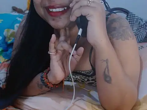 Snapshot of TASHa009 chatting on 09/21/25, 04:08 TASHa009 online show from 09/21/25, 04:08