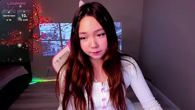 Snapshot of Fluffy_Rose chatting on 11/01/25, 11:40 Fluffy Rose online show from 11/01/25, 11:40