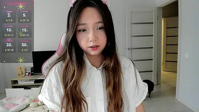 Fluffy Rose online show from 05/07/26, 04:07