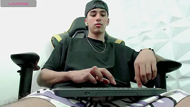 Jake tripp online show from 12/20/24, 09:32