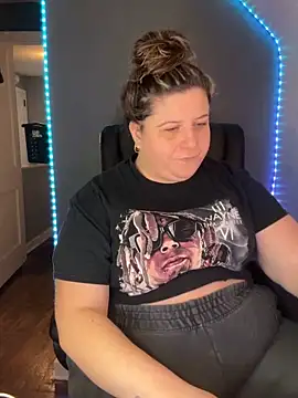 Snapshot of Vanilla-Cakebaum chatting on 03/05/26, 07:43 Vanilla-Cakebaum online show from 03/05/26, 07:43