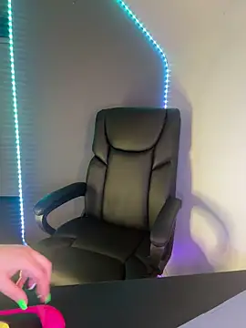 Snapshot of Vanilla-Cakebaum chatting on 03/06/26, 11:45 Vanilla-Cakebaum online show from 03/06/26, 11:45