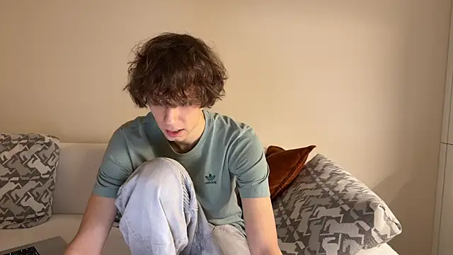 denobluorka online show from 12/17/25, 02:12