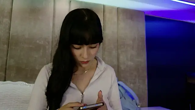 Susa1userma  online show from 11/15/25, 07:43