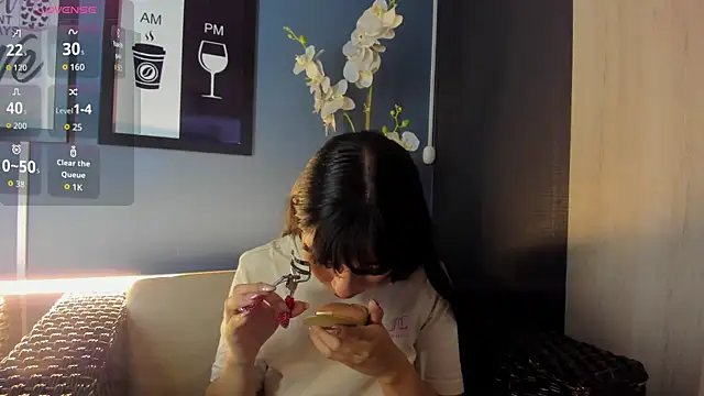 Susa1userma  online show from 11/28/25, 11:24