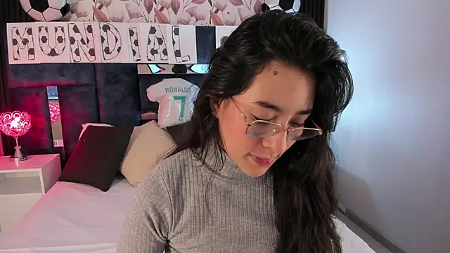 Susa1userma  online show from 06/17/26, 12:29