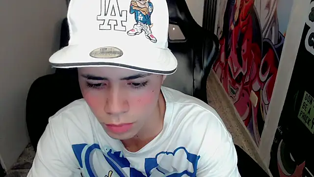 Snapshot of bby_santi chatting on 02/13/25, 07:21 bby santi online show from 02/13/25, 07:21