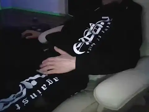 Snapshot of Minm666 chatting on 01/09/25, 01:18 Minm666 online show from 01/09/25, 01:18