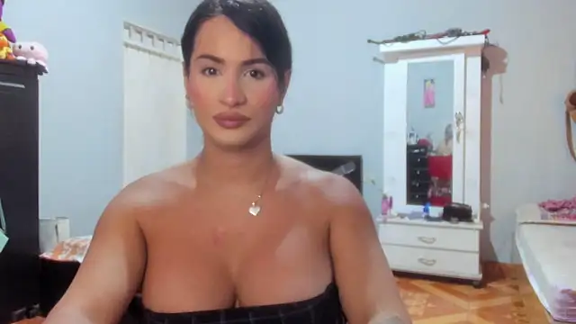 Snapshot of jennifer_ts chatting on 10/29/25, 05:36 jennifer ts online show from 10/29/25, 05:36