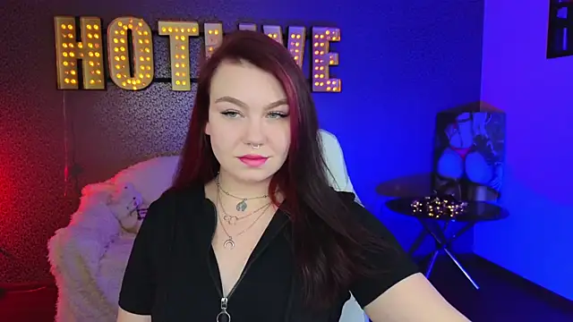 Lilumytrend online show from 12/19/24, 12:23