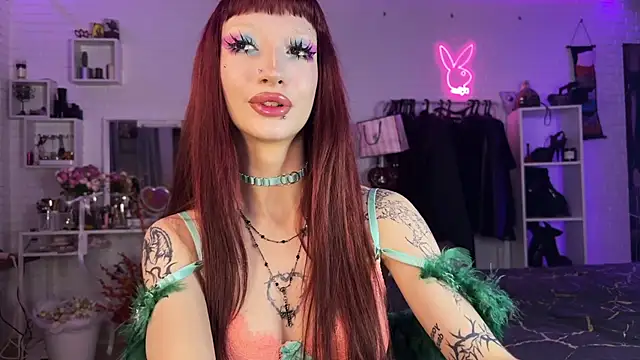 Snapshot of Marcellean chatting on 01/11/26, 10:59 Marcellean online show from 01/11/26, 10:59