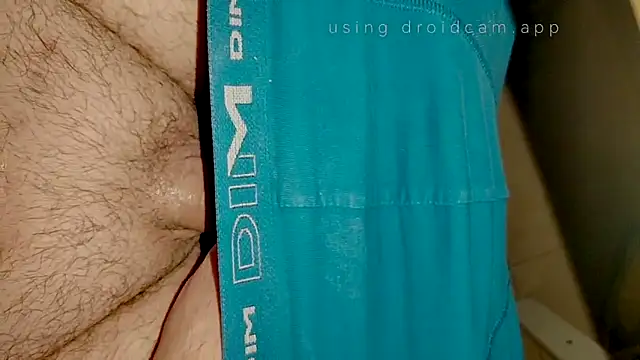 Snapshot of colomerxx666 chatting on 06/07/26, 01:10 colomerxx666 online show from 06/07/26, 01:10