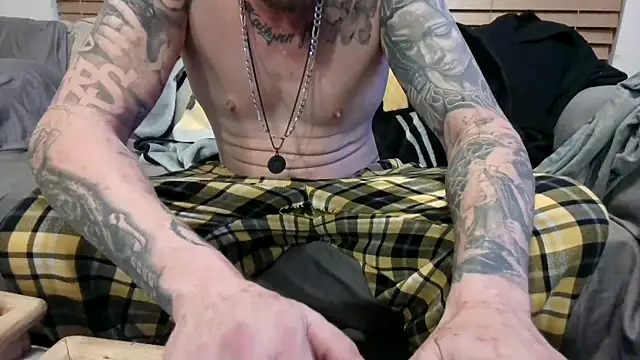 Snapshot of JohnnyKorrupt_ chatting on 01/08/26, 01:13 JohnnyKorrupt online show from 01/08/26, 01:13