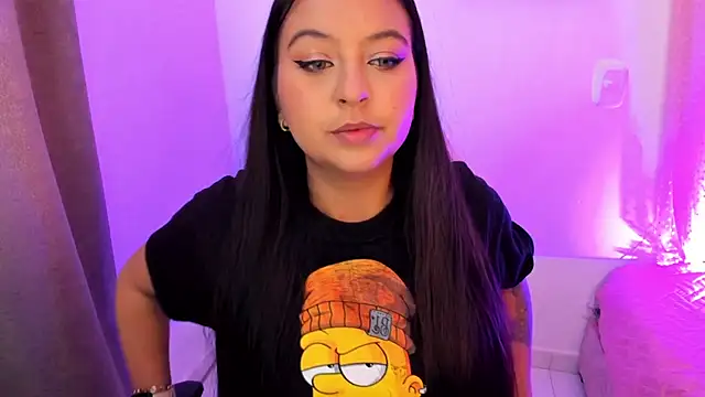 Snapshot of Sweet_Chloe06 chatting on 01/24/25, 06:46 Sweet Chloe06 online show from 01/24/25, 06:46