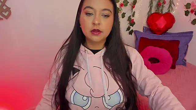 Snapshot of Sweet_Chloe06 chatting on 02/14/25, 05:14 Sweet Chloe06 online show from 02/14/25, 05:14