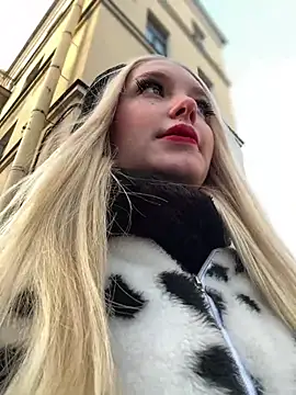 Milkyy wway online show from 02/08/25, 07:26