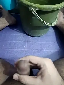 Snapshot of Naresh00766 chatting on 12/19/25, 02:02 Naresh00766 online show from 12/19/25, 02:02