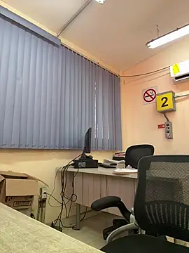 EnriquePersian197 online show from 03/06/25, 09:20