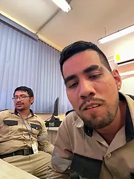 EnriquePersian197 online show from 03/10/25, 10:13