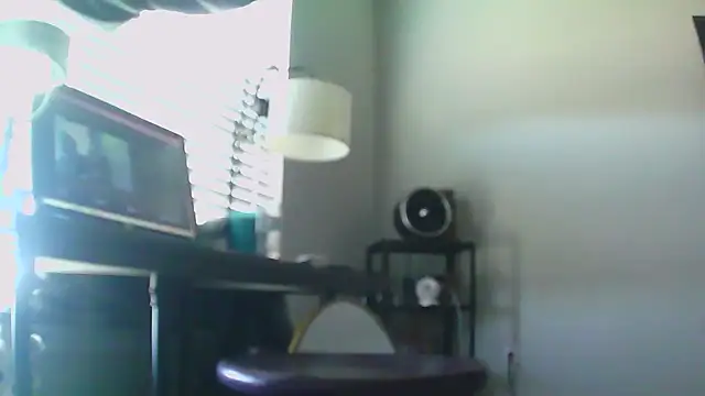 Snapshot of Lola69Rosexxx chatting on 01/18/25, 06:43 Lola69Rosexxx online show from 01/18/25, 06:43