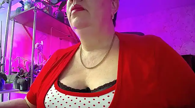 Snapshot of _Sweet_Woman chatting on 02/14/25, 02:12  Sweet Woman online show from 02/14/25, 02:12