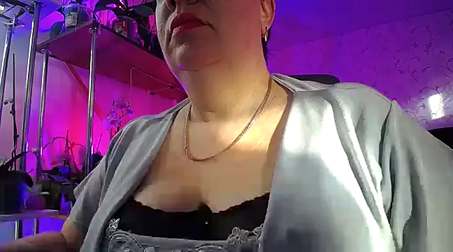 Snapshot of _Sweet_Woman chatting on 02/19/25, 01:39  Sweet Woman online show from 02/19/25, 01:39